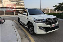 تۆیۆتا لاند کروزەر